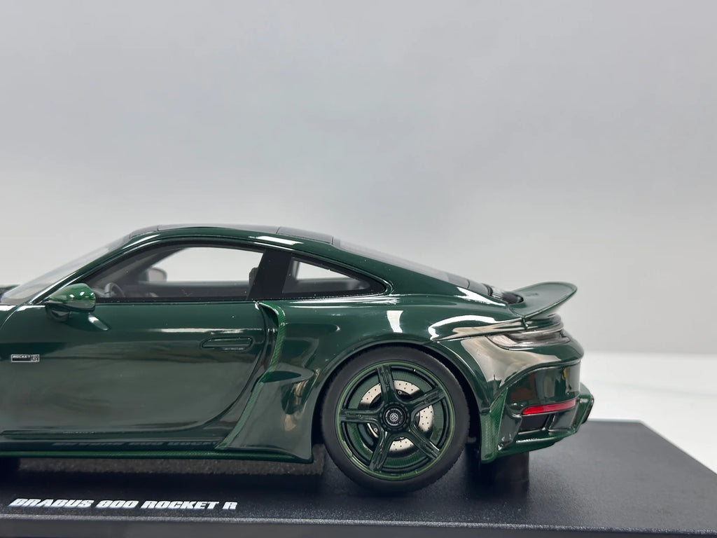 GT Spirit 1/18 Brabus 900 Rocket Green