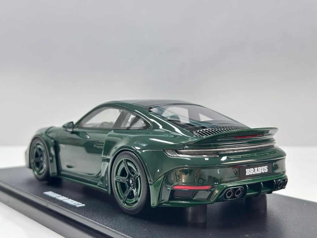 GT Spirit 1/18 Brabus 900 Rocket Green
