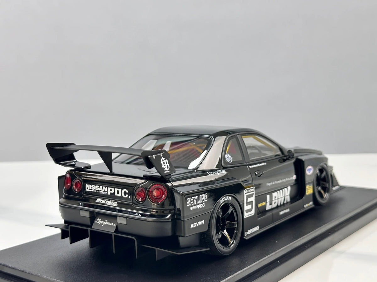 GT Spirit 1/18 Nissan Skyline GTR R34 LB