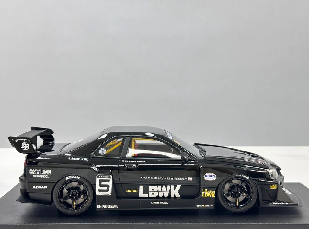 GT Spirit 1/18 Nissan Skyline GTR R34 LB