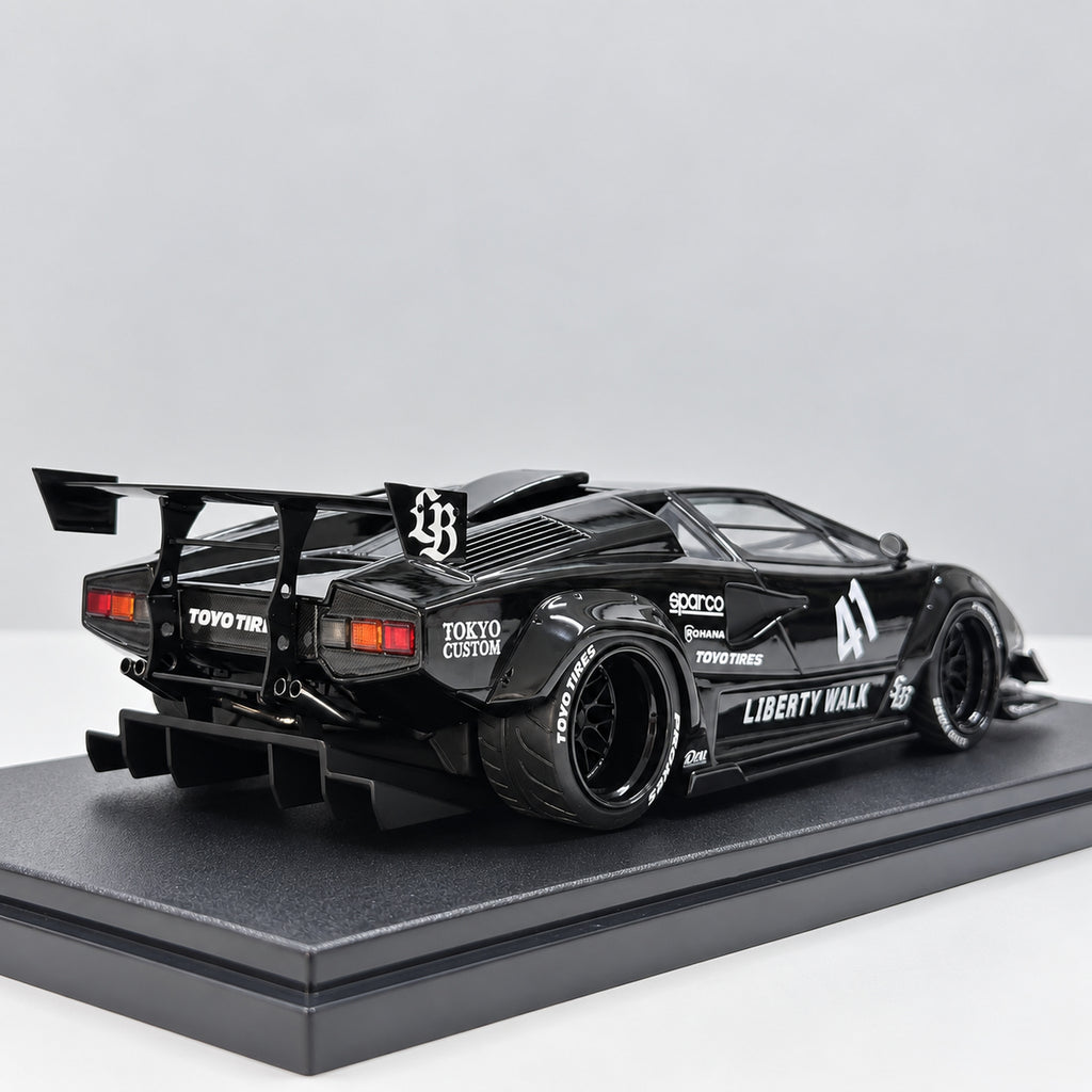 GT Spirit 1/18 Lamborghini Countach
