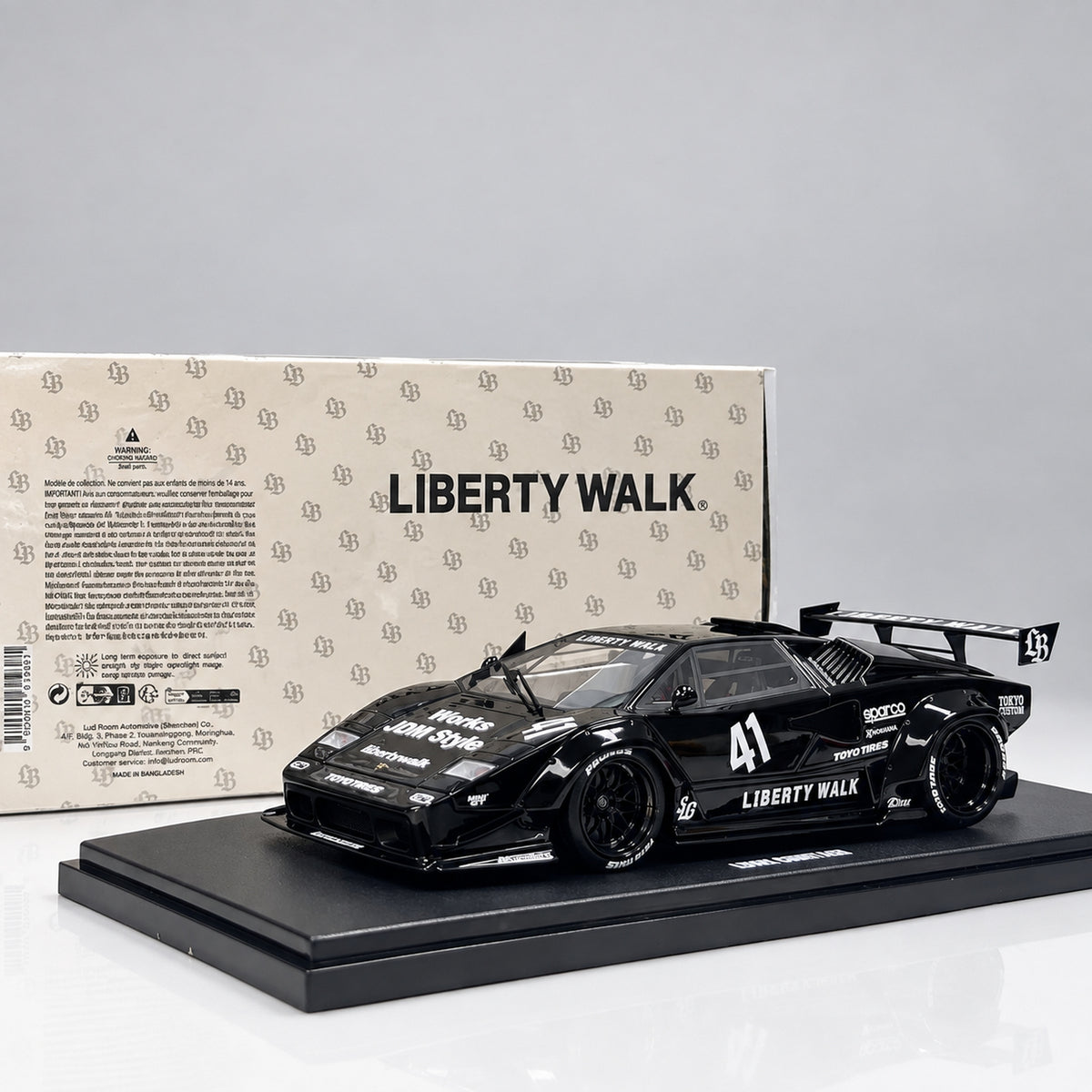GT Spirit 1/18 Lamborghini Countach