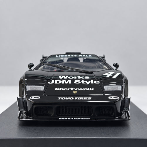 GT Spirit 1/18 Lamborghini Countach