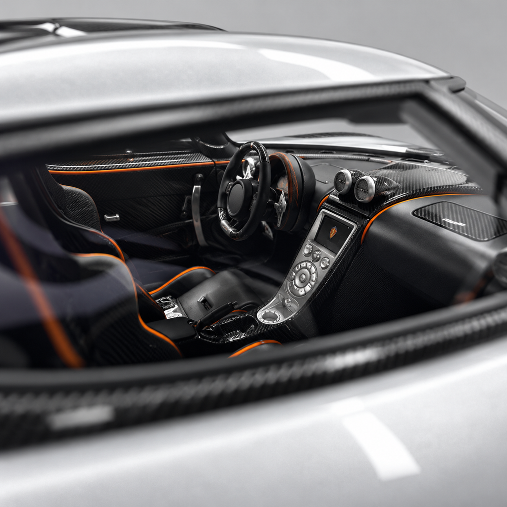 BBA Model 1/18 Koenigsegg One:1 Silver