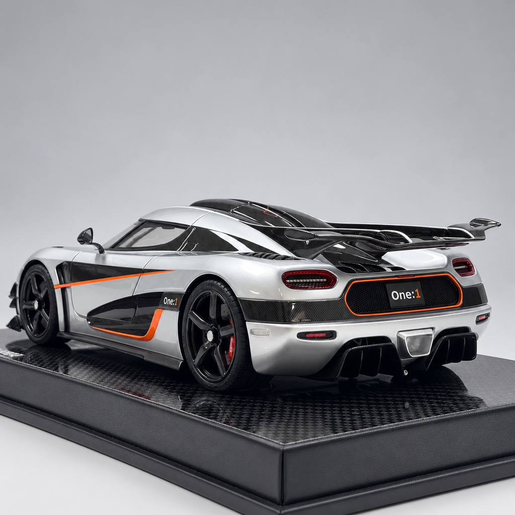 BBA Model 1/18 Koenigsegg One:1 Silver